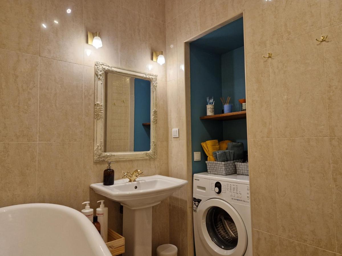 Lovely Apartment In Tallinn Old Town Εξωτερικό φωτογραφία